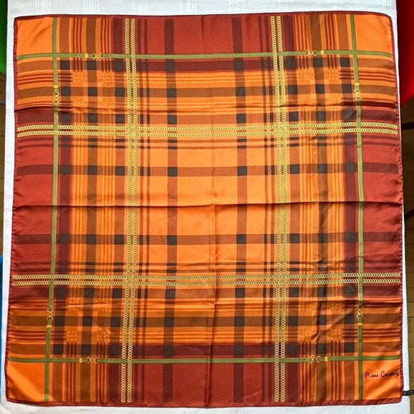 Very large square silk scarf by Pierre Cardin - bought in Paris in 2004 - Picture 5 of 5